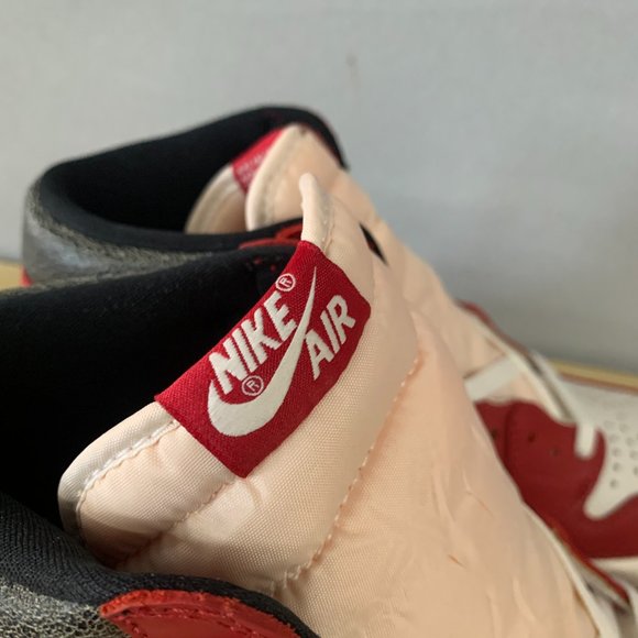 Air Jordan 1 Retro High OG Size 10 Chicago Lost & Found’ Newly released 2022 - Picture 12 of 12